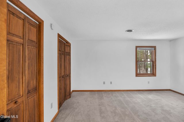 13 Smoke Ridge Road, Queensbury, NY 12804