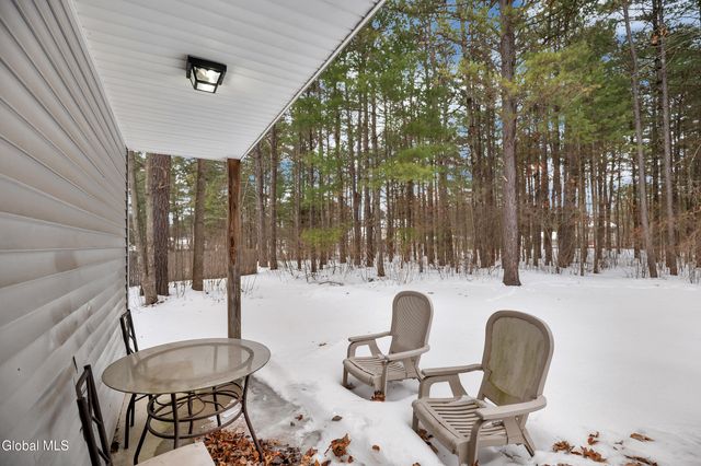 13 Smoke Ridge Road, Queensbury, NY 12804