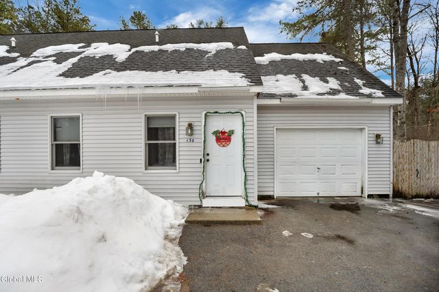 13 Smoke Ridge Road, Queensbury, NY 12804