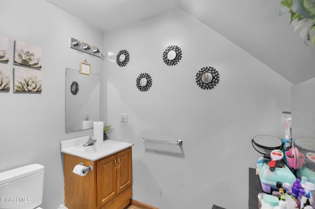 13 Smoke Ridge Road, Queensbury, NY 12804