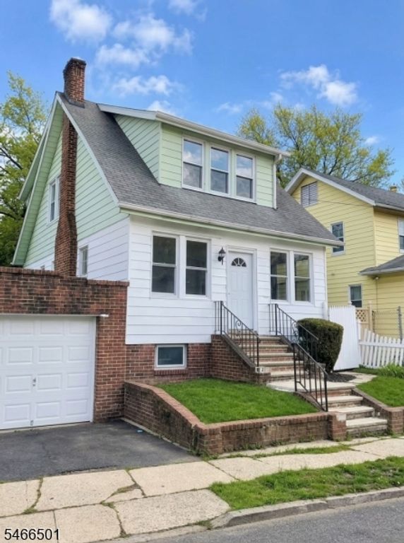 10 OSBORNE PLACE, Irvington Twp., NJ 07111 — exterior