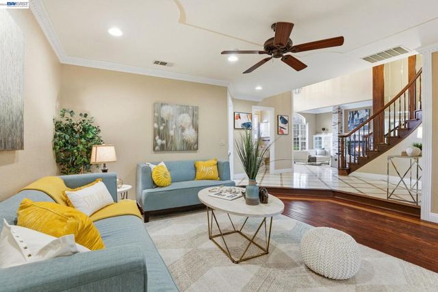 1414 1414 Columbine Way, Livermore, CA 94551