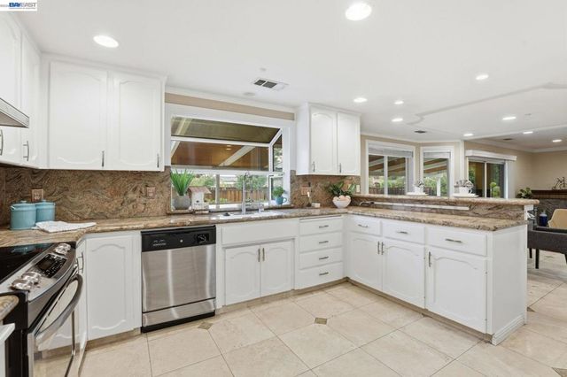 1414 1414 Columbine Way, Livermore, CA 94551