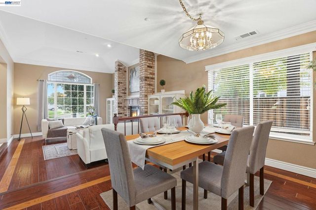 1414 1414 Columbine Way, Livermore, CA 94551