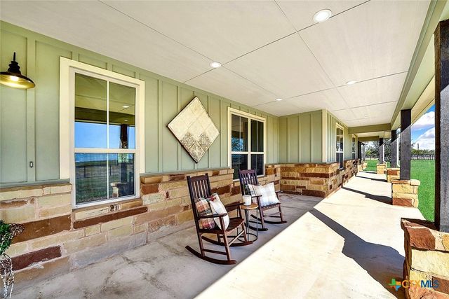 3498 County Road 215, Falls City, TX 78113