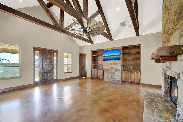 3498 County Road 215, Falls City, TX 78113