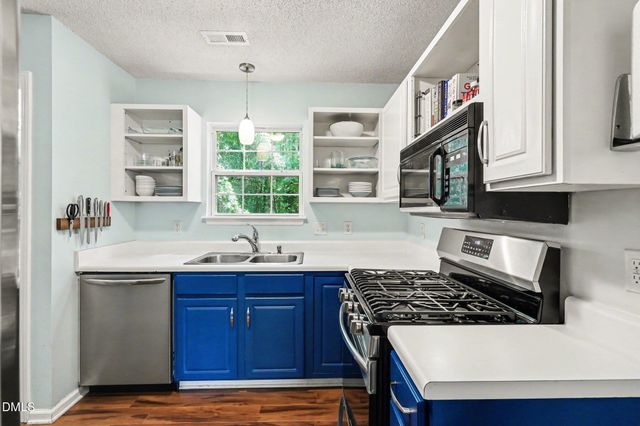 4204 Loch Harbour Lane, Raleigh, NC 27606