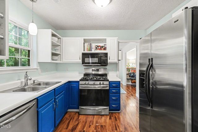 4204 Loch Harbour Lane, Raleigh, NC 27606