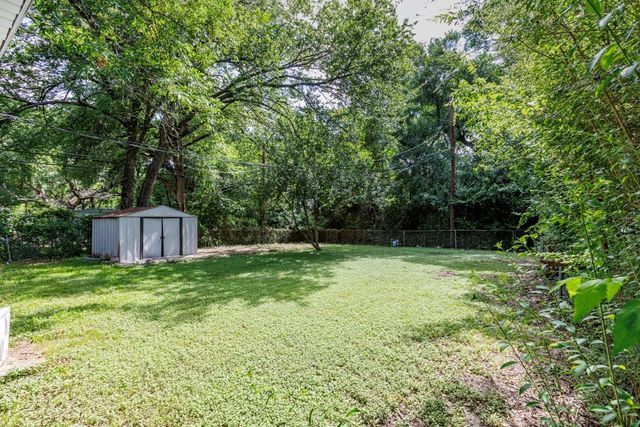 1738 Oak Hill Circle, Dallas, TX 75217
