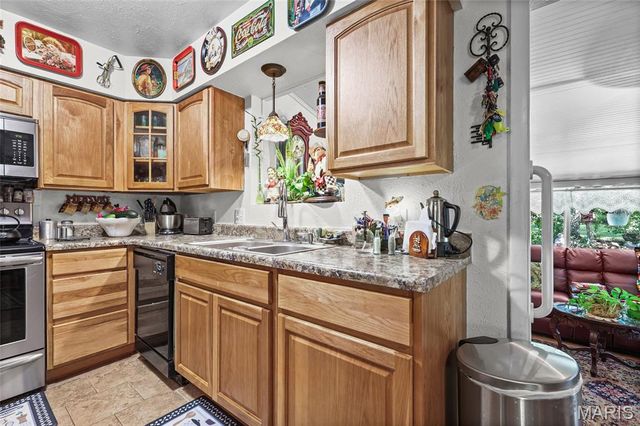4033 Lakewood Drive, De Soto, MO 63020