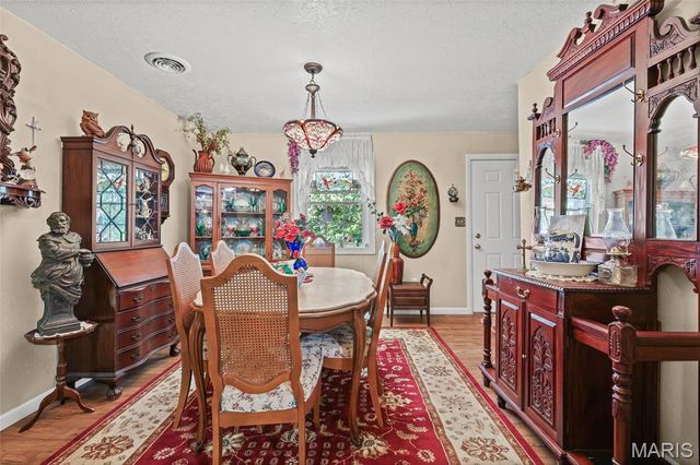 4033 Lakewood Drive, De Soto, MO 63020