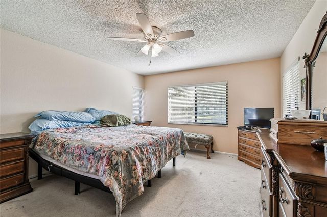 474 LAKEVIEW DRIVE 28, Palm Harbor, FL 34683