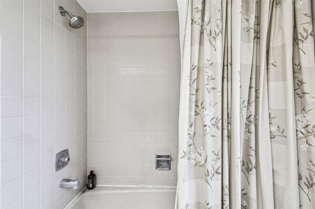 474 LAKEVIEW DRIVE 28, Palm Harbor, FL 34683