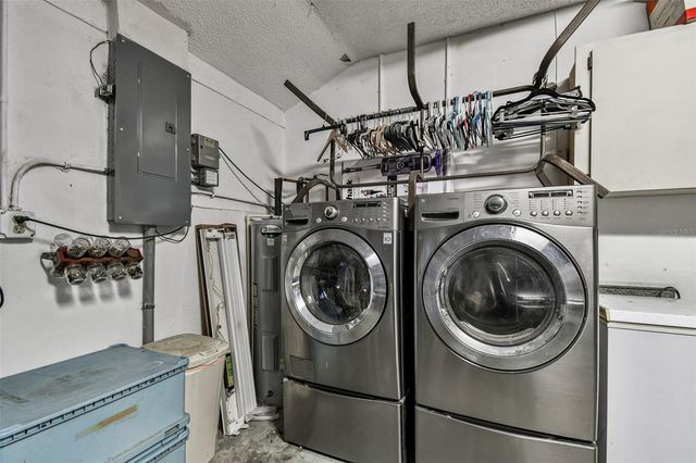 474 LAKEVIEW DRIVE 28, Palm Harbor, FL 34683