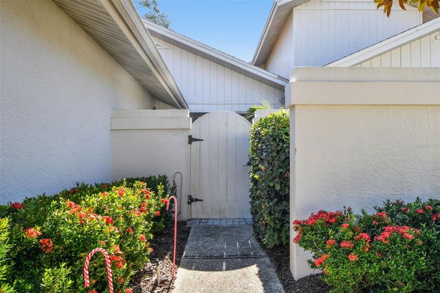 474 LAKEVIEW DRIVE 28, Palm Harbor, FL 34683