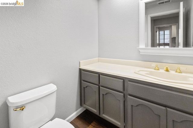 724 Winterside Circle, San Ramon, CA 94583