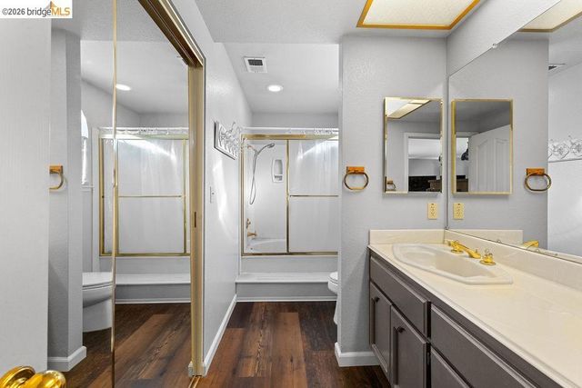 724 Winterside Circle, San Ramon, CA 94583
