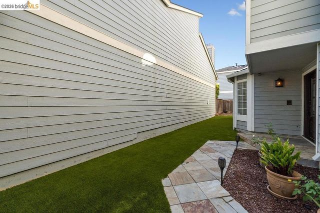 724 Winterside Circle, San Ramon, CA 94583