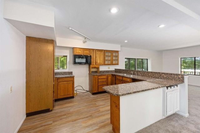 13029 E Heights Road, Remus, MI 49340