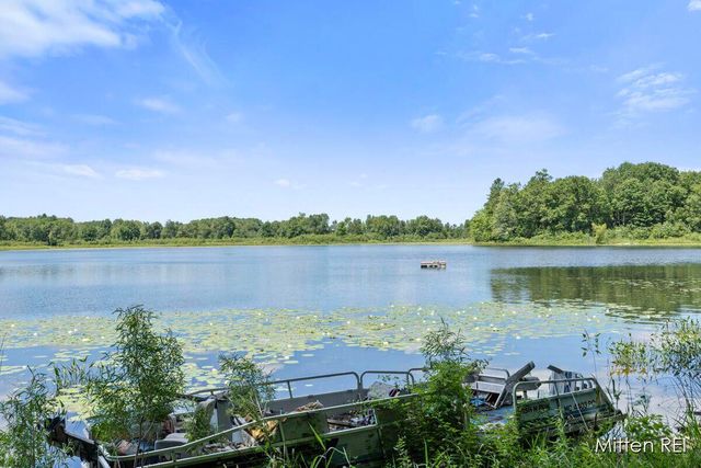 13029 E Heights Road, Remus, MI 49340