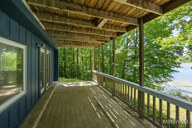13029 E Heights Road, Remus, MI 49340