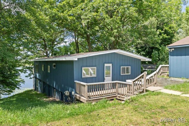 13029 E Heights Road, Remus, MI 49340