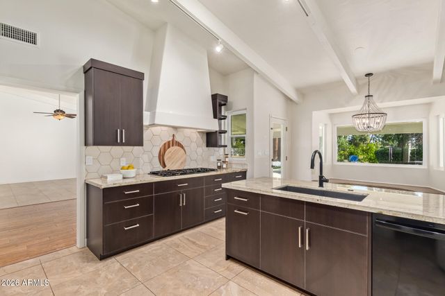 11243 N SAINT ANDREWS Way, Scottsdale, AZ 85254