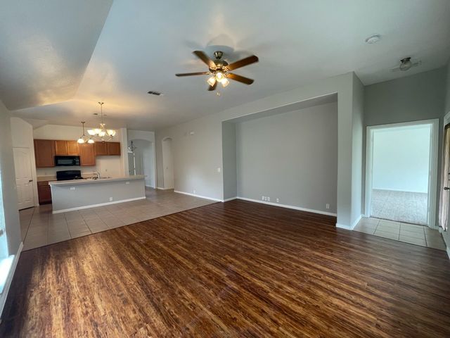905 Remington Ranch Road, Mansfield, TX 76063