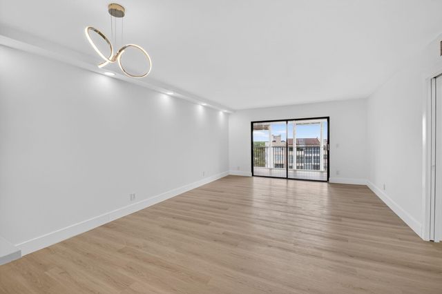 14475 Strathmore Lane 808, Delray Beach, FL 33446