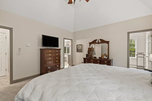 9 Homestead Lane, Brentwood, NH 03833