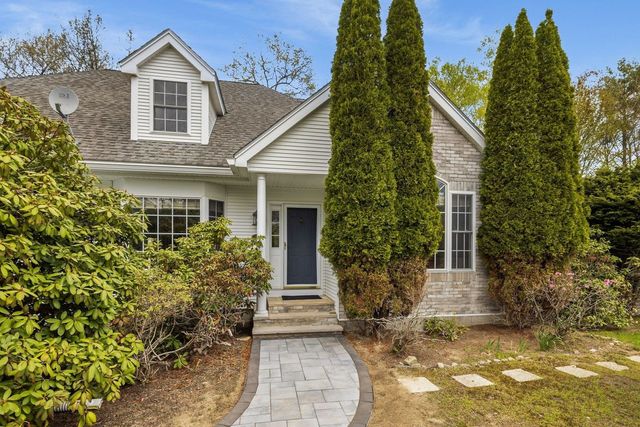 9 Homestead Lane, Brentwood, NH 03833