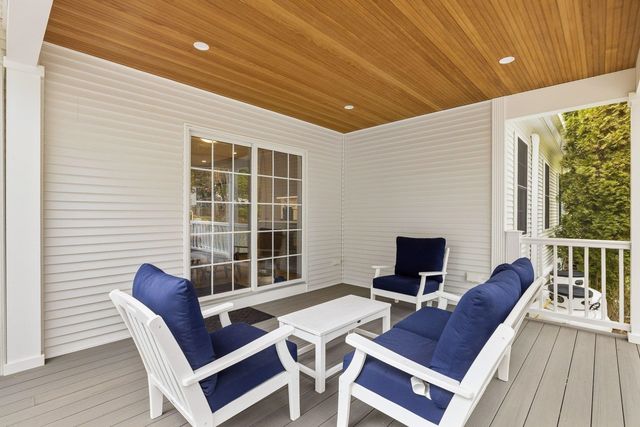 9 Homestead Lane, Brentwood, NH 03833