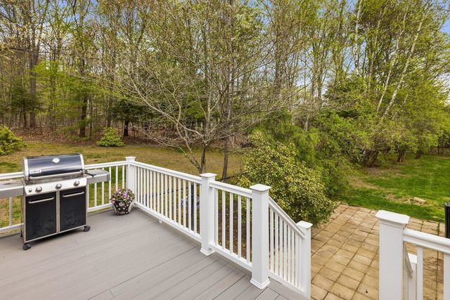 9 Homestead Lane, Brentwood, NH 03833