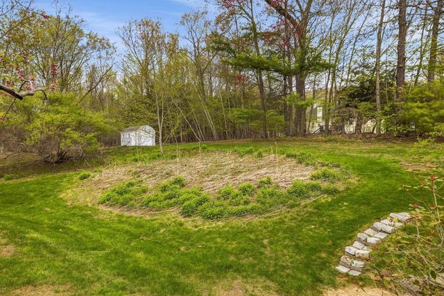9 Homestead Lane, Brentwood, NH 03833