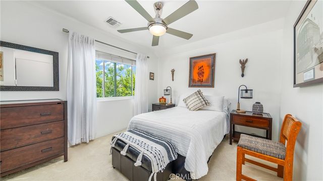 14933 Index, San Fernando, CA 91345