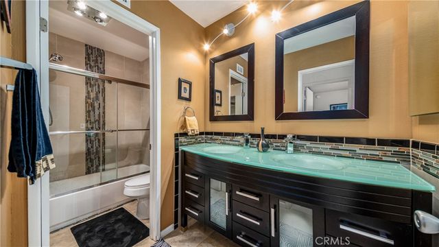 14933 Index, San Fernando, CA 91345