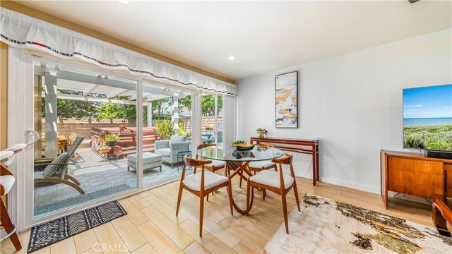 14933 Index, San Fernando, CA 91345