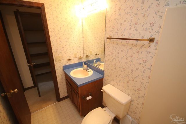 5005 Ponitz Pkwy, Pace, FL 32571