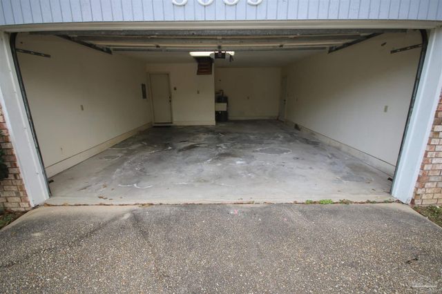 5005 Ponitz Pkwy, Pace, FL 32571