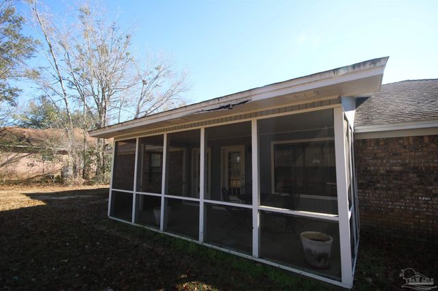 5005 Ponitz Pkwy, Pace, FL 32571