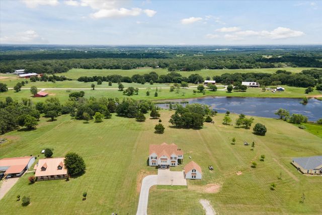 128 Wyatt Earp Way, Whitney, TX 76692