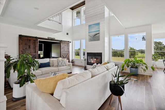 128 Wyatt Earp Way, Whitney, TX 76692