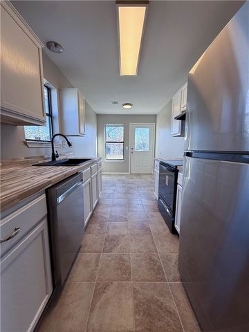 1214 NE Monroe, Bentonville, AR 72712