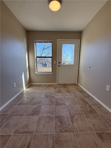 1214 NE Monroe, Bentonville, AR 72712