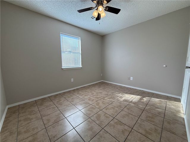 1214 NE Monroe, Bentonville, AR 72712