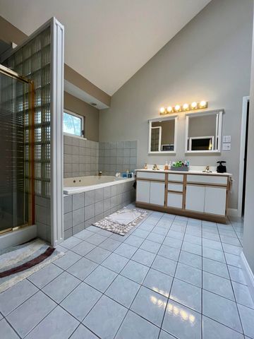 6270 E Donald Road, Knox, IN 46534