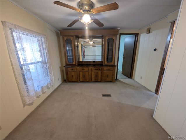 26 Carmell, Belleville, MI 48111