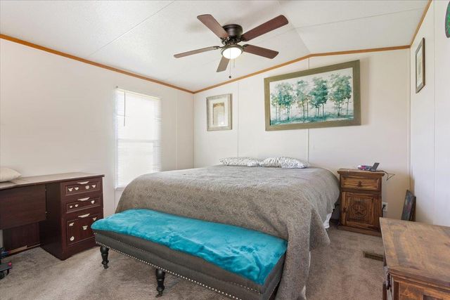 216 Moore ST, Rogers, TX 76569