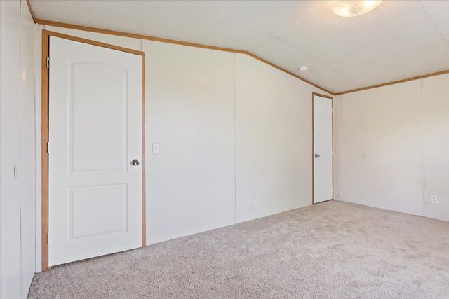 216 Moore ST, Rogers, TX 76569