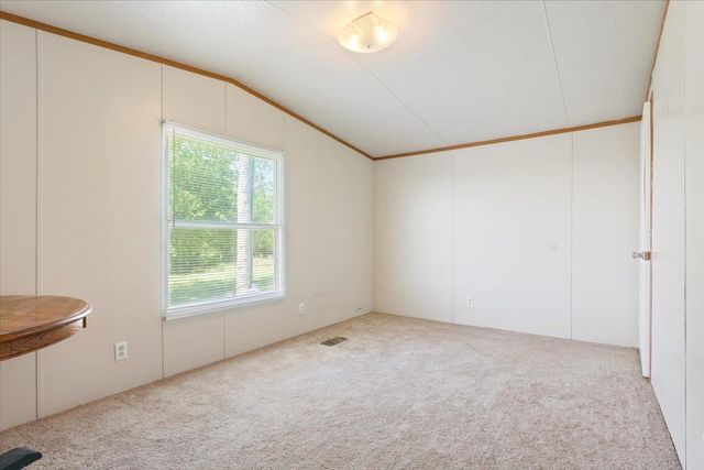 216 Moore ST, Rogers, TX 76569